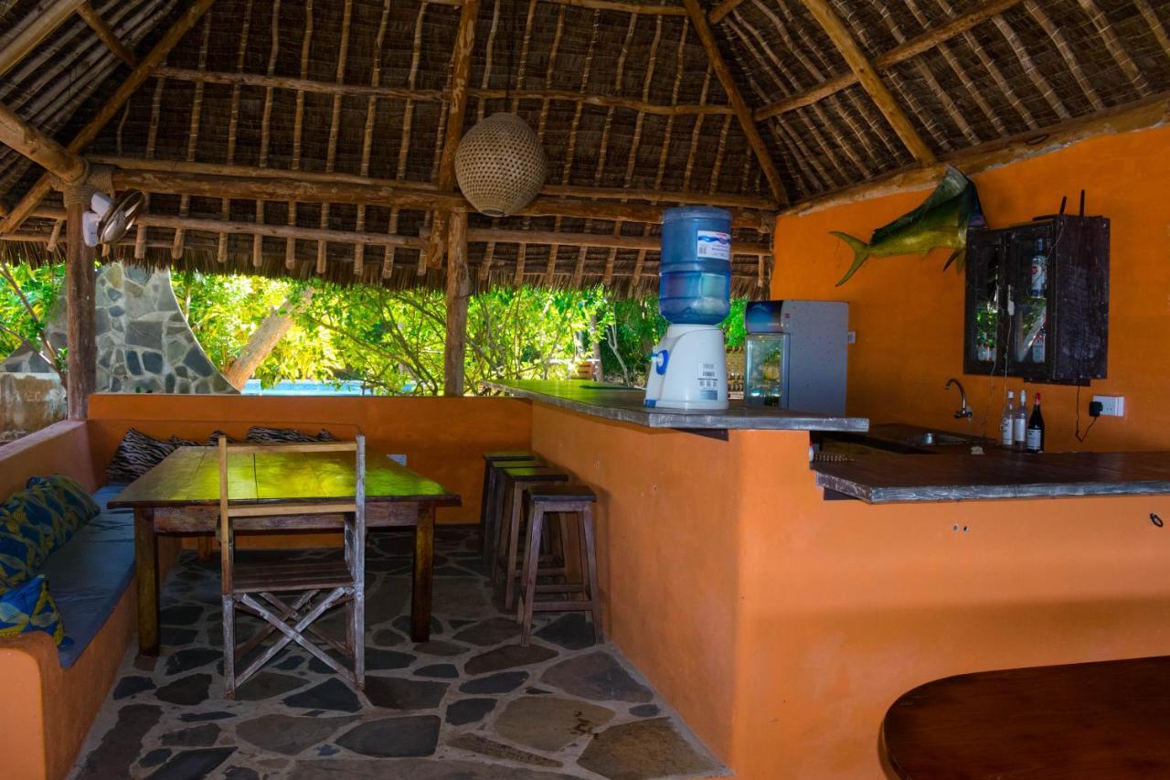 Firefly Eco Retreat Villa Shimoni Buitenkant foto