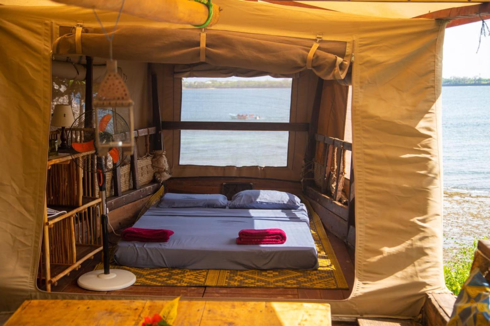 Firefly Eco Retreat Villa Shimoni Buitenkant foto
