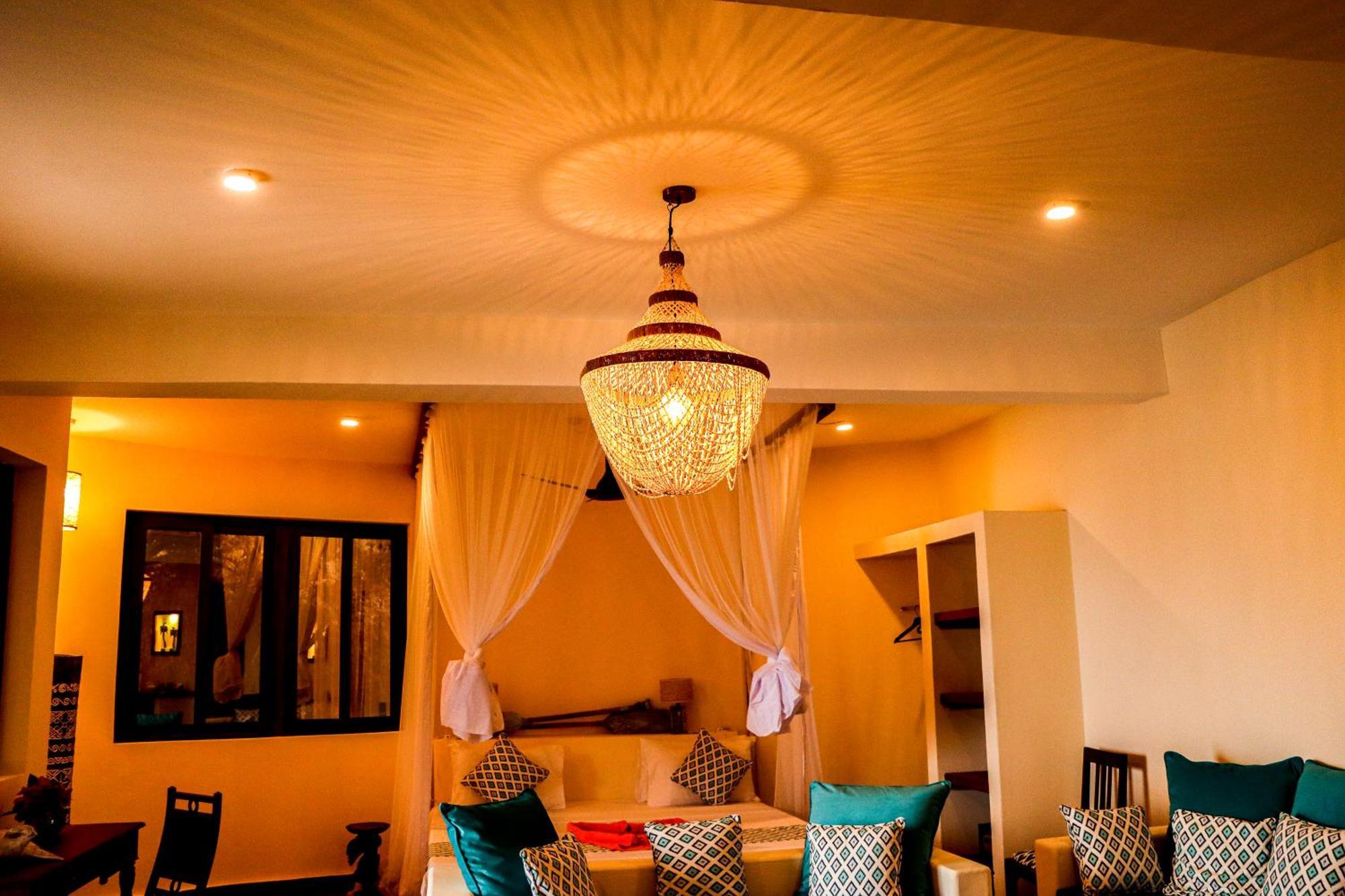 Firefly Eco Retreat Villa Shimoni Buitenkant foto
