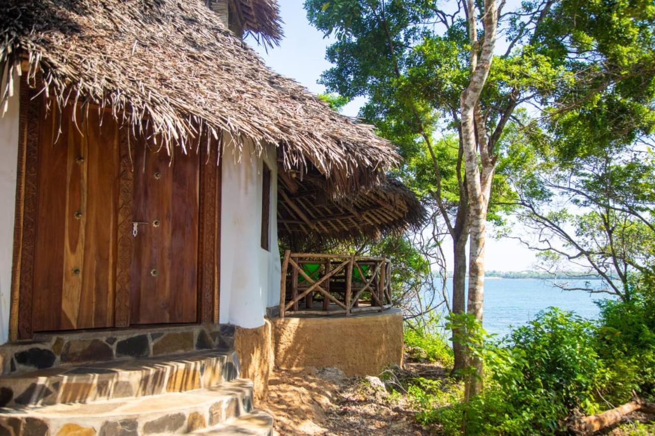 Firefly Eco Retreat Villa Shimoni Buitenkant foto