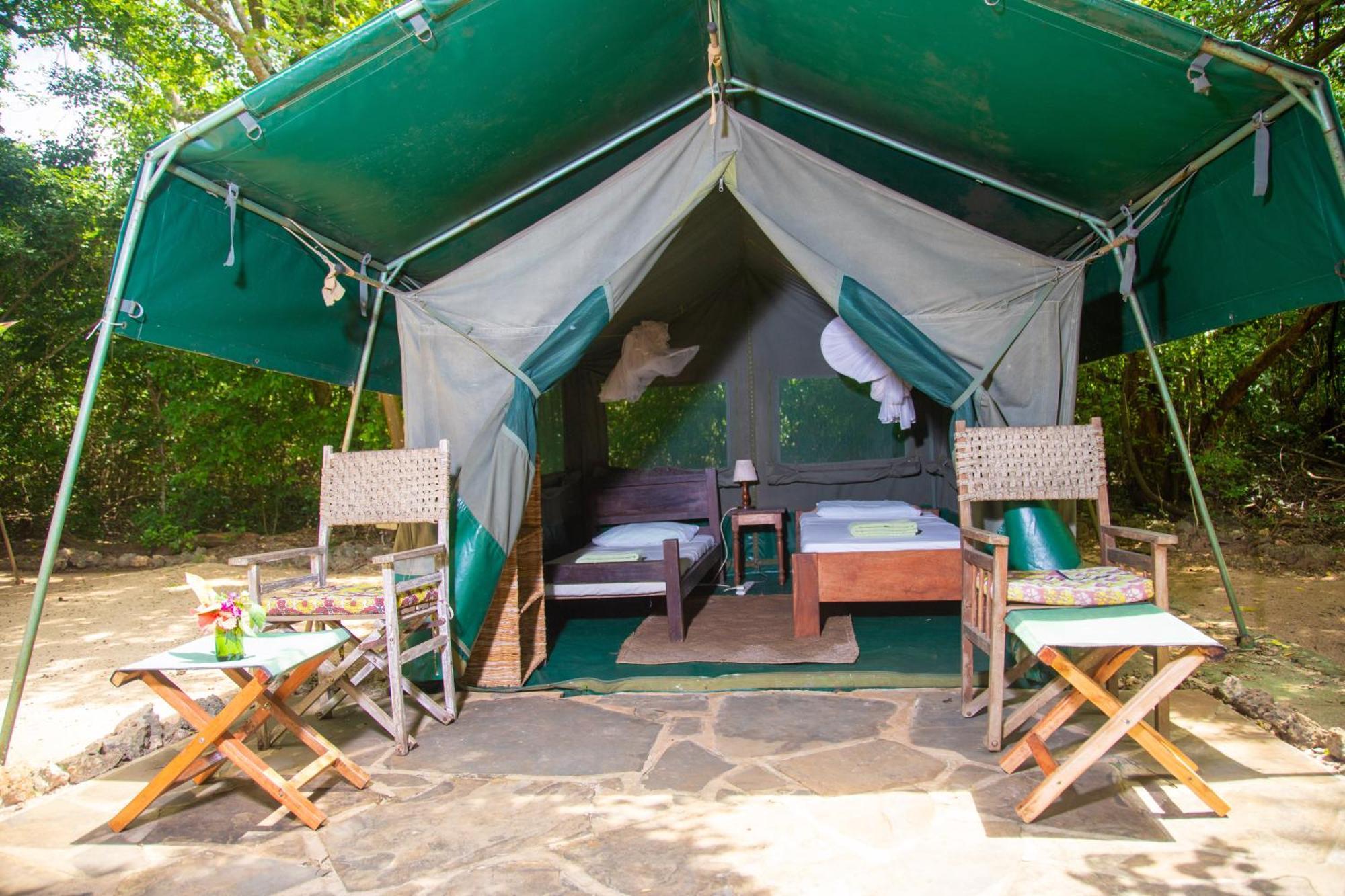 Firefly Eco Retreat Villa Shimoni Buitenkant foto